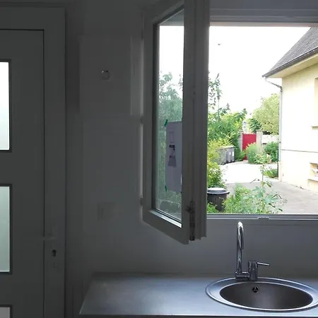 La Maisonnette Du Jardin Fleuri * Saint-Aubin-lès-Elbeuf